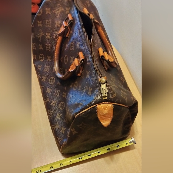 LOUIS VUITTON SPEEDY 35 HAND BAG - Picture 7 of 16